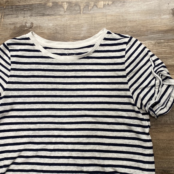 A new day • medium shirt bundle - Picture 11 of 14